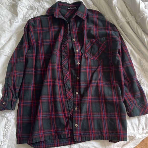 Gela Oversized Top - Picture 3 of 3